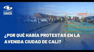 Por protestas en avenida Ciudad de Cali bloqueado Transmilenio desde Portal Américas [upl. by Saalocin]