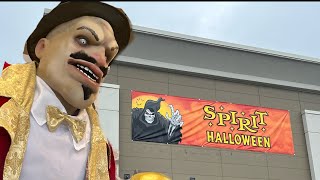 Spirit Halloween in capital city mall Harrisburg PA Best store I’ve been to this whole year [upl. by Isadore]