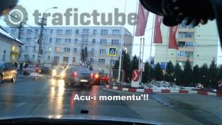 Meserias in actiune  trafictubero [upl. by Anaugahs]