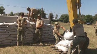 Bucarest construit des abris antiaériens pour protéger sa population à la frontière avec lUkraine [upl. by Eiryk]