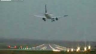 Airbus A320 Lufthansa nearly crashed during crosswind approach [upl. by Anitsyrc]