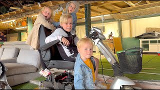 KiDS VERRASSEN MET EEN SCOOTMOBiEL 😂  Bellinga Vlog 3186 [upl. by Sheri343]