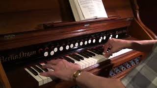 Quem Pastores Laudavere 2017 Christmas Collection – Berlin Reed Organ [upl. by Malan]