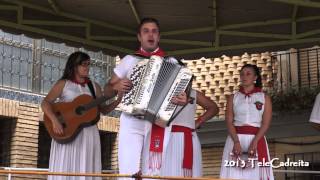 Fiestas San Miguel 2013 en Cadreita Ronda jotera con la Ribera Canta 20 julio día hombre [upl. by Ennayllek337]