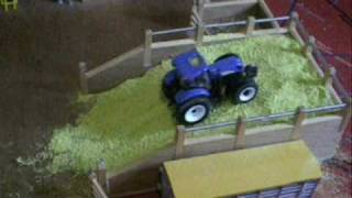 Model Farm Silage New Hollands at work [upl. by Adlare]