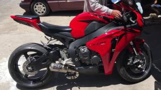 Honda CBR 1000 testing exhaust sound [upl. by Myrt960]