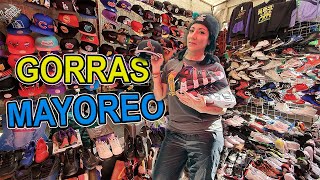 GRAN PUESTO DE GORRAS Y TENIS EN TIANGUIS DE LA RAZA [upl. by Kim624]