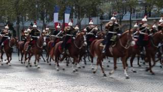 François Hollande  Cérémonie de l’Armistice de 1918 ParisFrance  11 Novembre 2016 [upl. by Acinorav]