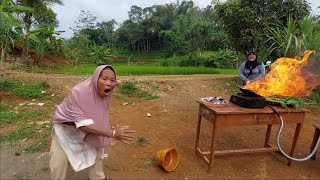 SEMUA PANIK NIAT BIKIN KONTEN MASAK DILUAR MALAH KEBAKARAN [upl. by Enirac]