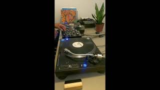 testing my House Vinyl on the Omnitronic TRM202 MK3 2ch rotary mixer [upl. by Adnir]