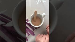 Tour de magie de Lucas avec La cuillère pour chocolat chaud Légendes Gourmandes [upl. by Ahasuerus]