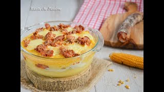 Polenta con salsiccia e provola al forno  Ricette che Passione [upl. by Yerocaj]