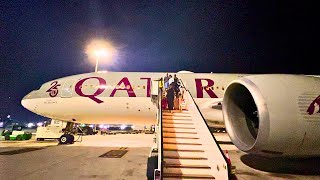 Qatar Airways Economy Class  777200LR  London Heathrow to Doha [upl. by Eatnohs]