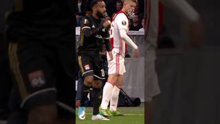 17yearold Matthijs de Ligt vs Lacazette 🗿 [upl. by Ynattirb]