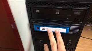 HP StorageWorks Ultrium 3000 SAS LTO5 TapeBackup Drive Working Video [upl. by Zenda821]