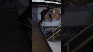 BS 5050 Grind on Halfpipe [upl. by Fregger]