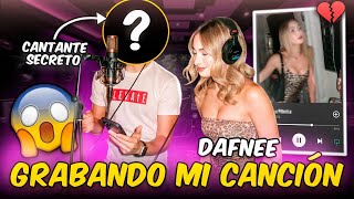 GRABANDO LA NUEVA CANCIÓN DE DAFNNE Y CANTANTE MISTERIOSO😍😱  Hermanas JM [upl. by Qiratla]