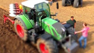 Fendt 724 Vario John Deere 6210R New Holland T 7270 MF 7624 und Valtra T 203 im Test [upl. by Amado]