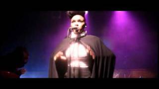 Janelle Monae Live in Chicago 2010  DANCE OR DIE  FASTER [upl. by Gerhardt]