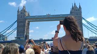 Travelling in Thames River 2London England [upl. by Carlo660]