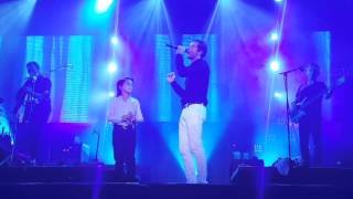 David Bisbal con Raúl quotEl Balillaquot  Dígale Concierto Murcia [upl. by Bible553]