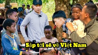 Quang Linh vlogs Bất ngờ thông báo sắp trở về Việt Nam để lại cho Lôi con 1 số tài sản lớn [upl. by Ducan971]