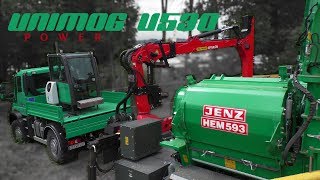 Unimog U530 Agrar mit Jenz HEM 593 bei der Hackguterzeugung [upl. by Lose192]