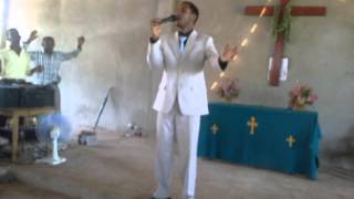 Alemu mokonon new song clip 2014 HD harkisa jabaa [upl. by Llenwad]