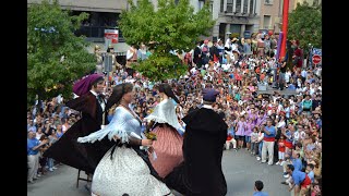 TROBADA DE GEGANTS I CAPGROSSOS A MOLINS DE REI 2013 Centenari dels Gegants Vells 2992013 [upl. by Matland867]