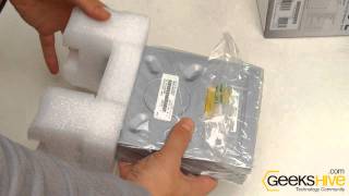 LG BH10LS30 Bluray Burner  Unboxing by wwwgeekshivecom [upl. by Atikihs]