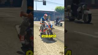 Finjo ser POLICIA 👮 y Robo UNA MOTO DE CARRERAS en GTA 5 [upl. by Selegna]