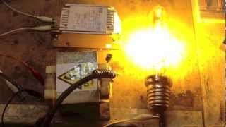 Powering up a High Pressure Sodium lamp  The wrong way without an igniter [upl. by Corbett]