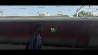 Dadar central MumbaiBhuj Sayaji Nagari SF EXPRESS [upl. by Ahseihs339]