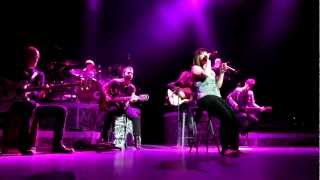 Hopelessly Devoted To YouKelly Clarkson cover Las Vegas HD Video [upl. by Zeralda957]