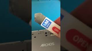 Demontage et comment ouvrir tablette archos accesse101 [upl. by Mcclish]