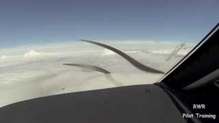 Dealing with Clouds and Airframe Ice in the Descent in a Piper PA46 Aircraft [upl. by Marijo]