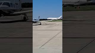 Beautiful Global 5000 kicking up dust KGTU aviation planespotting [upl. by Mcallister65]