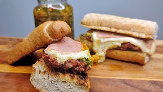 choripan con chimichurri de piña asada [upl. by Velasco]