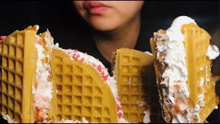 GJ ASMR 누텔라 딸기 생크림 와플 Nutella amp strawberry whipping cream Waffles EATING SOUNDS MUKBANG [upl. by Allemac]