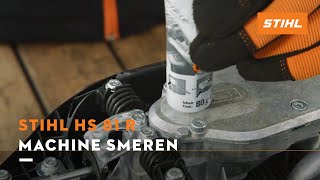 Machine smeren HS 81 R  STIHL Benzine heggenscharen [upl. by Viviene54]