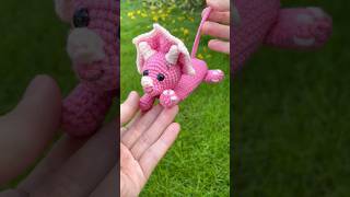 So cute crochet triceratops key cover crochetanywhere crochetkeycover crochetkeyholder [upl. by Schapira]