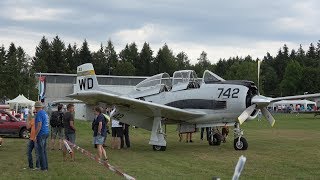 Display North American T28 Trojan  Flugplatzfest Albstadt Degerfeld 2017 [upl. by Ahkos17]