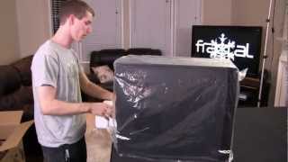 Fractal Design Define R4 Case Unboxing  Silent amp Elegant  Linus Tech Tips [upl. by Mayyahk]