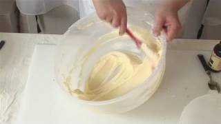 How To Prepare Carrot Cake Icing [upl. by Ggerk]