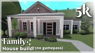 5K BLOXBURG FAMILY HOUSE BUILD NO GAMEPASS [upl. by Angelina]