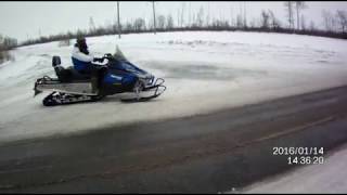 испытание снегоходов на скорость 2 arctic cat bearcat 660 wt turbo и arctic cat bearcat z1 xt [upl. by Durnan]