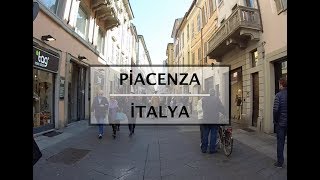 Tipik Bir İtalyan Şehri Piacenza İtalya [upl. by Ayote]