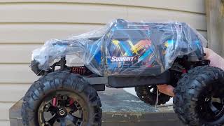 Traxxas 116 Scale Summit 2018 Model With LED Lights Unboxing [upl. by Root]