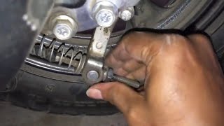 Suzuki Burgman rear wheel jam  tight solution [upl. by Asertal]