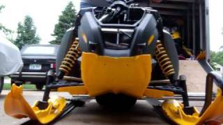 2006 Ski Doo Freestyle 300F Before Spacers on Front Springs [upl. by Leiahtan]